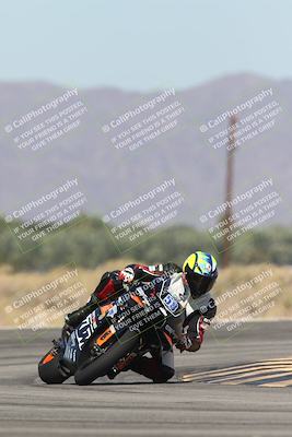 media/Oct-13-2025-Moto Forza (Mon) [[a66d839500]]/2-A Group/Session 3 (Turn 16)/